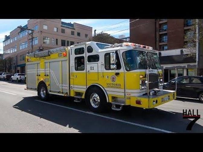 Victoria Fire Department Engine 1 Responding