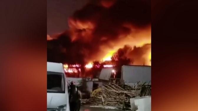 2022年11月9日晚間，上海青浦区一企業發生火災，導致3死5傷。現場火勢凶猛，濃煙滾滾。