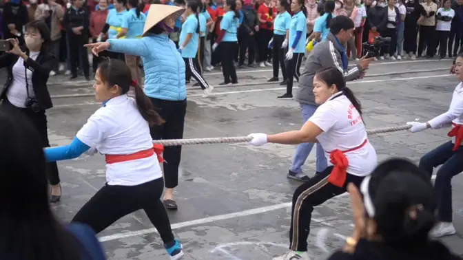 Lễ Hội Kéo Co Nữ Tại Đền Trần Thái Bình