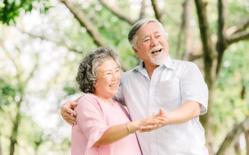 Càng già càng vui vẻ, hãy để hạnh phúc trở thành một thói quen
