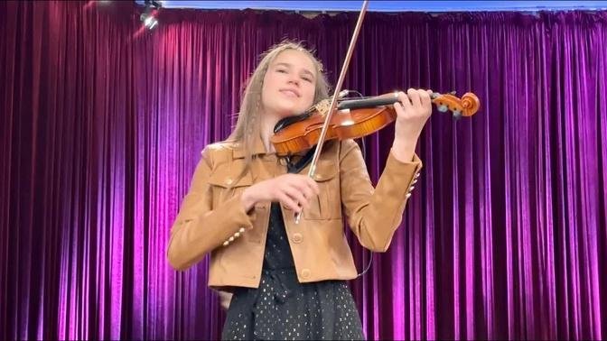 AMAZING PERFORMANCE of 15 Year Old Karolina Protsenko & her Mom