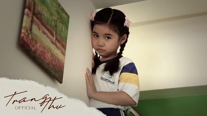 KHI VẮNG MẸ | Bé Trang Thư (Official Music Video)