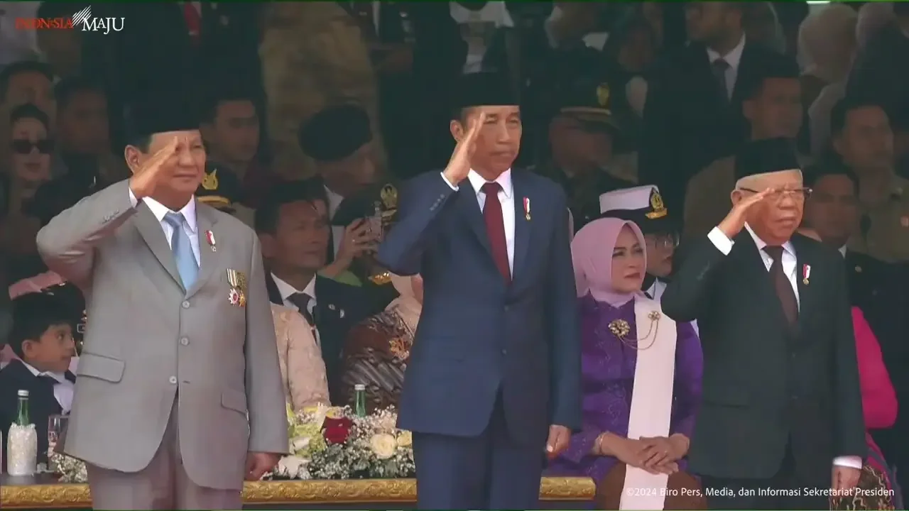 Defile Pasukan dan Alutsista Meriahkan HUT Ke-79 TNI
