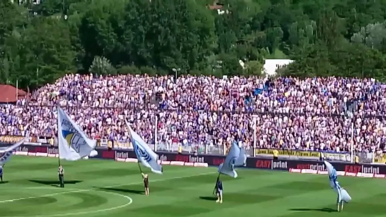 Intro vor dem Aufstiegsspiel Fc Carl Zeiss Jena - Viktoria Köln