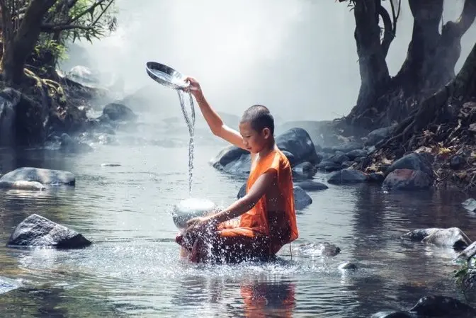 Người thiện tâm vạn sự sung túc, kẻ tham lam vạn sự như không