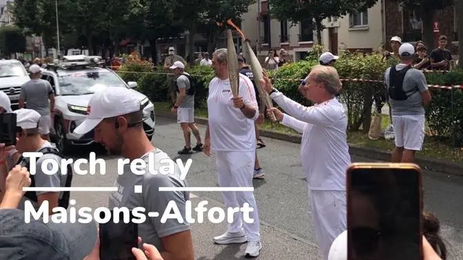 Olympic torch relay at Maisons-Alfort