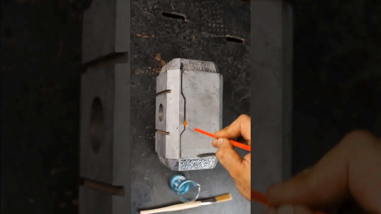 I made the most real Thor's hammer on the internet - Mjolnir Marvel