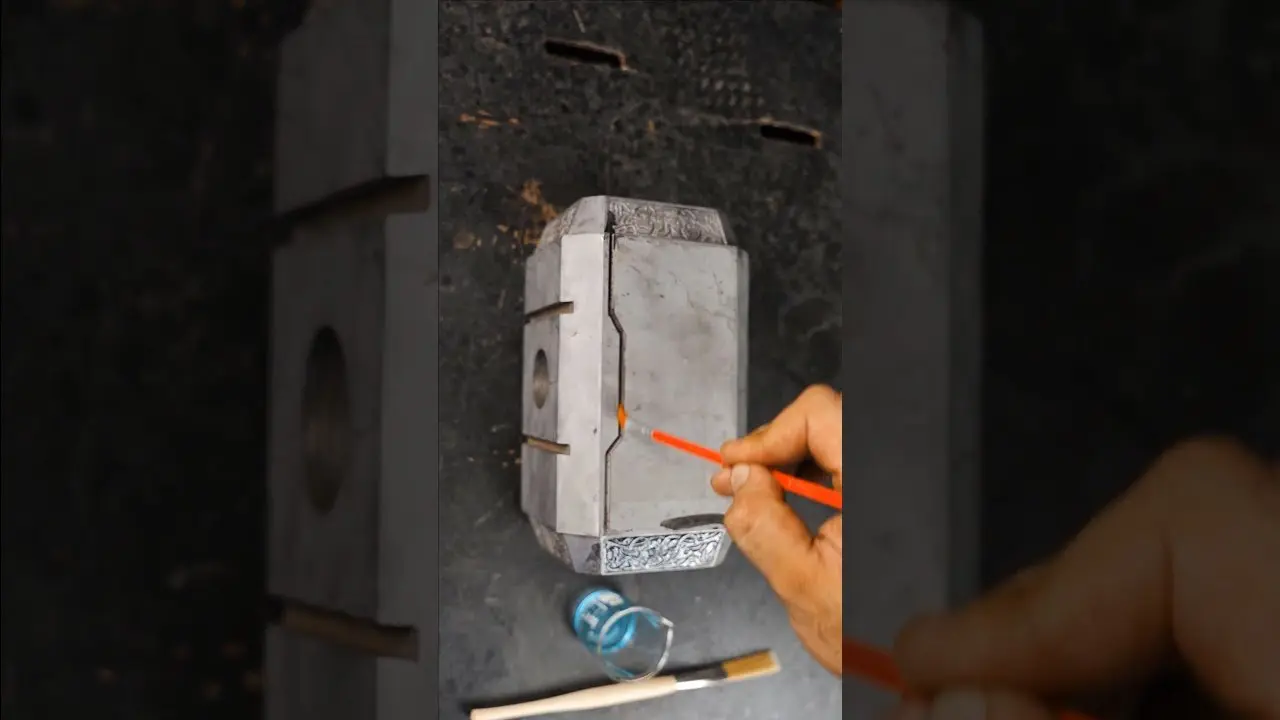 I made the most real Thor's hammer on the internet - Mjolnir Marvel