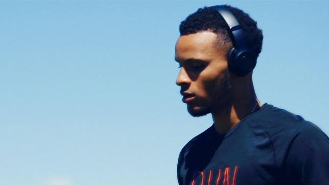 Andre De Grasse: "Just Trying to be a Regular Guy" as One of the Fastest Men in the World