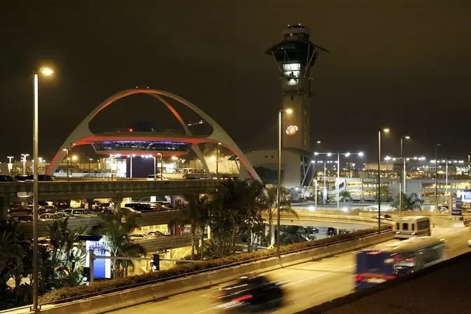 Navigating Paradise: Your Guide to the Hawaiian Airlines Terminal at LAX