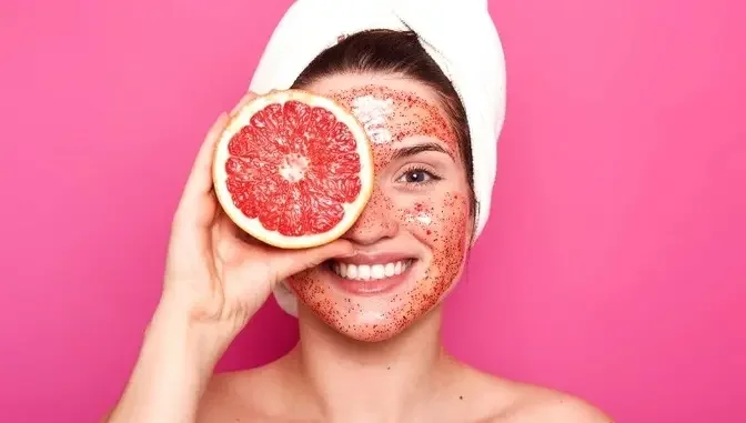  5 Surprising Benefits Of Grapefruit For Skin