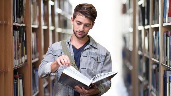 Manusia Bisa Membaca Kitab Suci Hanya ketika Masih Hidup