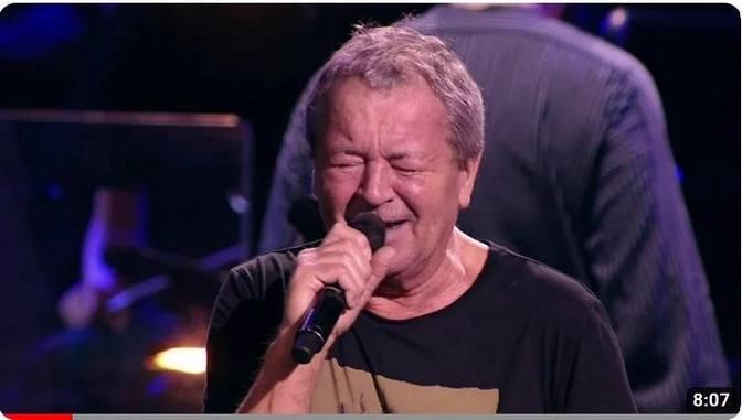 Ian Gillan Smoke On The Water - Live in Moscow - Album Contractual ...