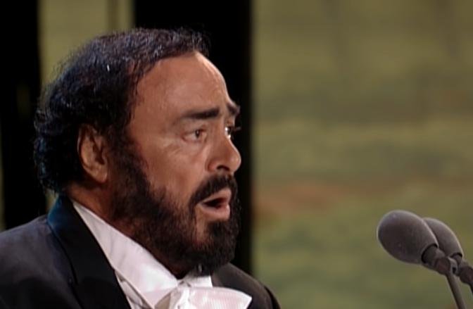 Ave Maria (Schubert) | Luciano Pavarotti