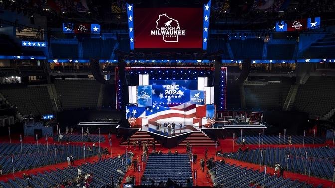 LIVE: RNC Arrivals in Milwaukee: Day 3