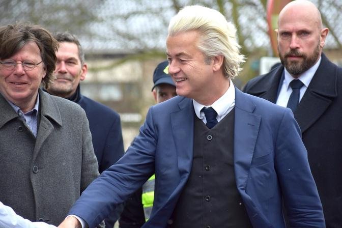 Dutch Nationalist Geert Wilders Nears Formation Of Right-Wing ...