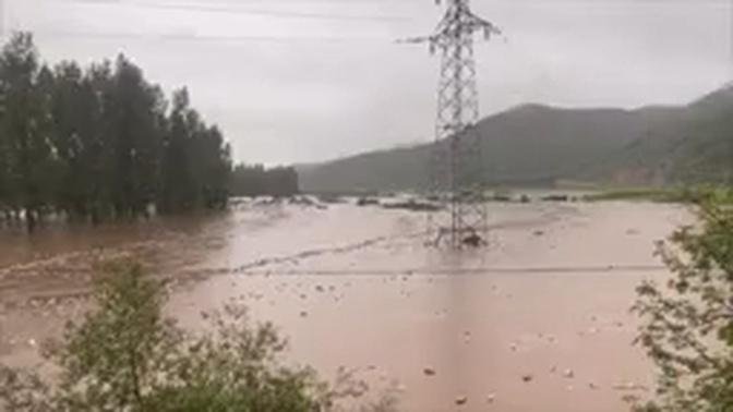 2023年8月11日，黑龍江多地洪水滔滔。