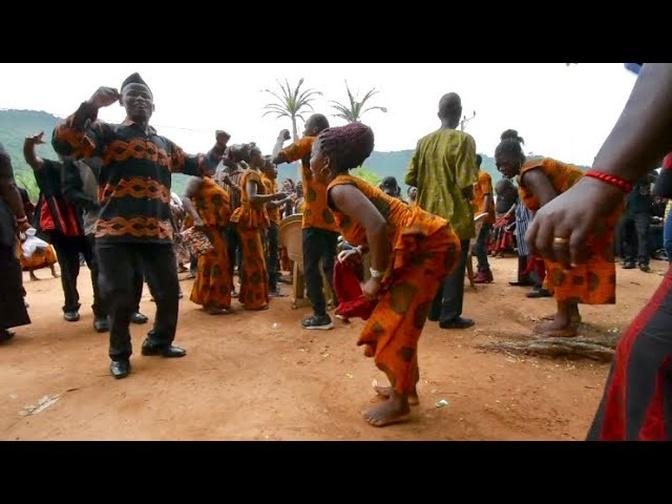 -BORBORBOR (AKPESSE) A TRADITIONAL EWE DANCE FROM GHANA & TOGO