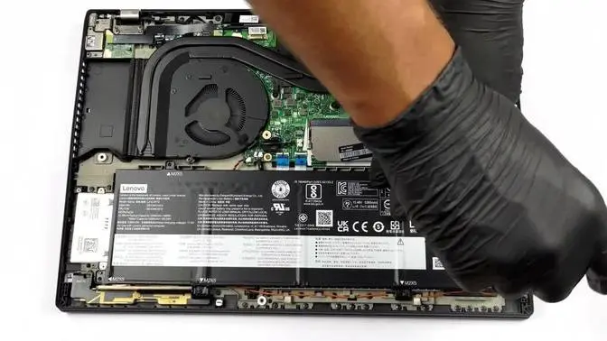 🛠️ Lenovo ThinkPad T16 Gen 1 - disassembly and upgrade options