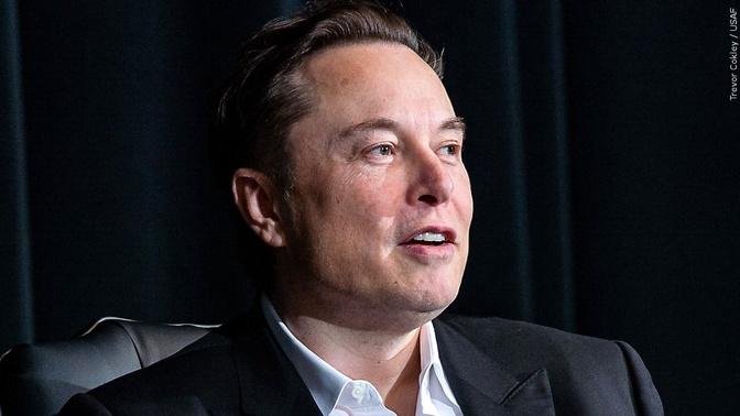 How Musk's $44.9B Tesla Package Compares With Other CEOs