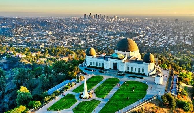 Iconic Architectural Marvels: Famous Buildings in California