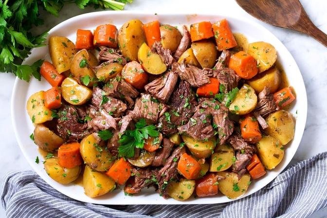 Easy & Healthy Slow Cooker Arm Roast Recipe