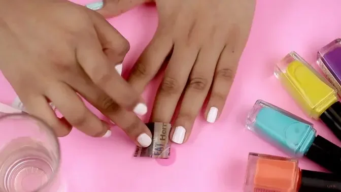 DIY Nail Designs Using Household Items - wide 2