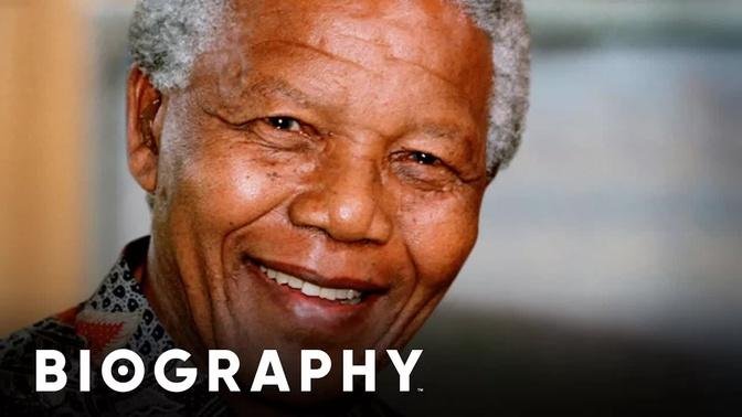Nelson Mandela, Anti-Apartheid Activist and World Leader ｜ Biography