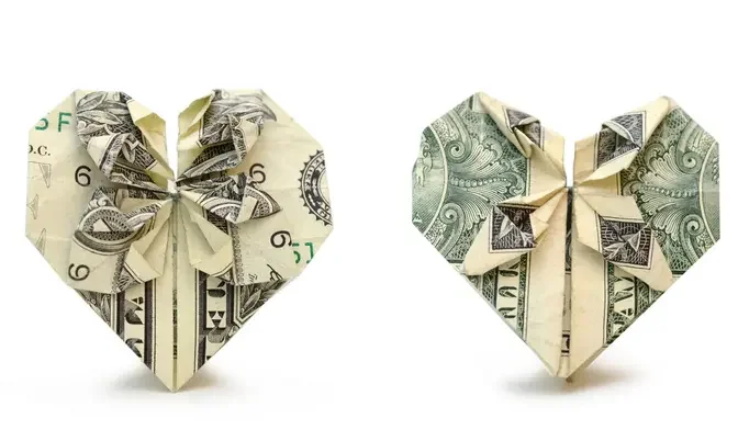 Four Creative Ways to Fold Money for a Gift