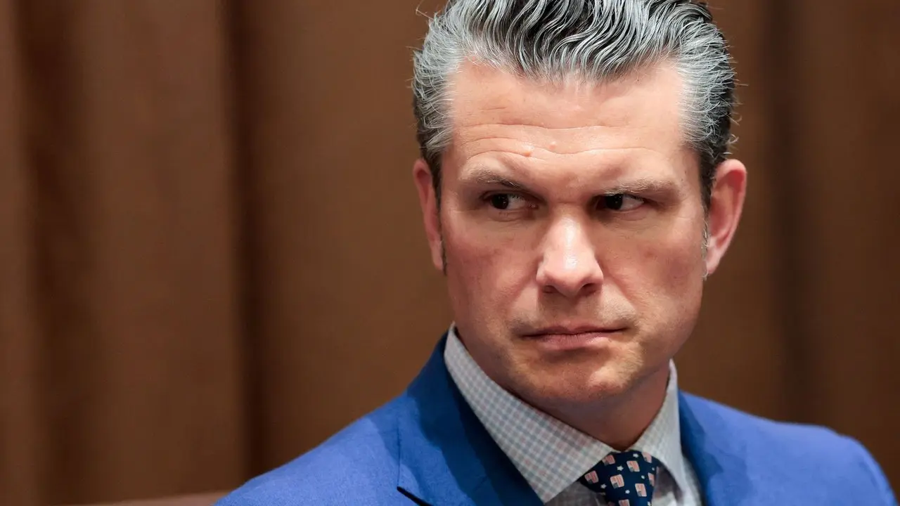 Hegseth Hosts Honor Cordon and Meeting With Peruvian Minister of Foreign Affairs