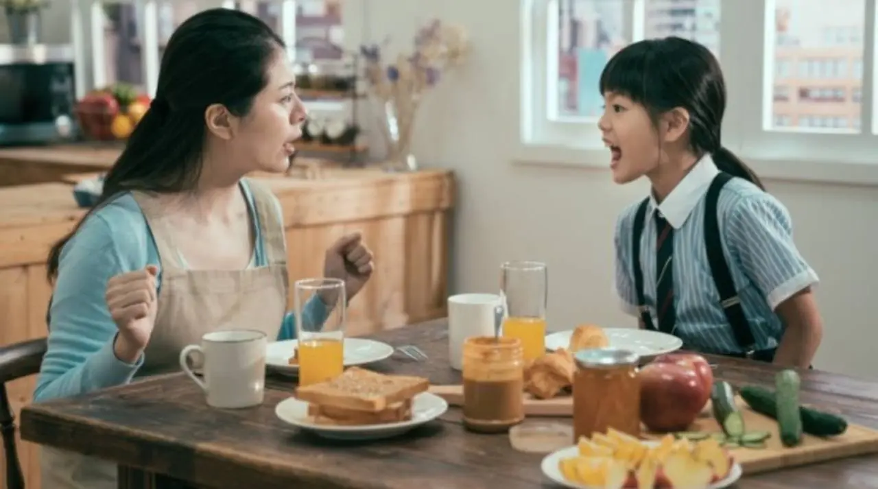 Gửi các bậc cha mẹ: Ngàn vạn lần đừng dán nhãn cho trẻ